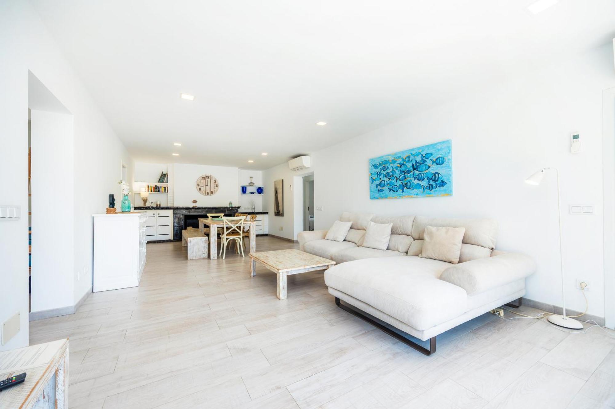 Sea House *